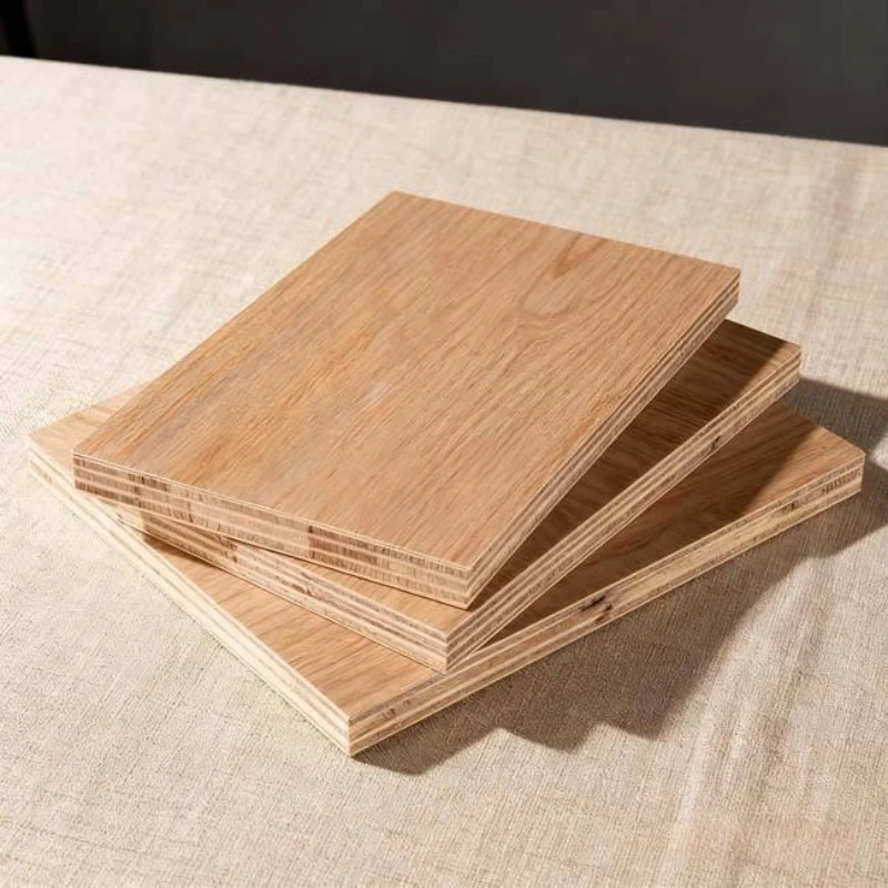 Folhas de compensado de bétula báltica para fabricação de armários